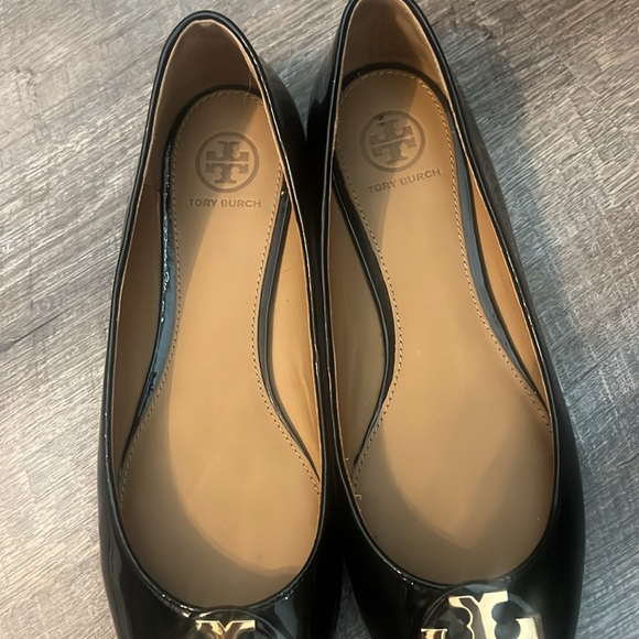 LIKE NEW!!! IN BOX!!!
Patent black Tory Burch ballet flats - Picture 2 of 5